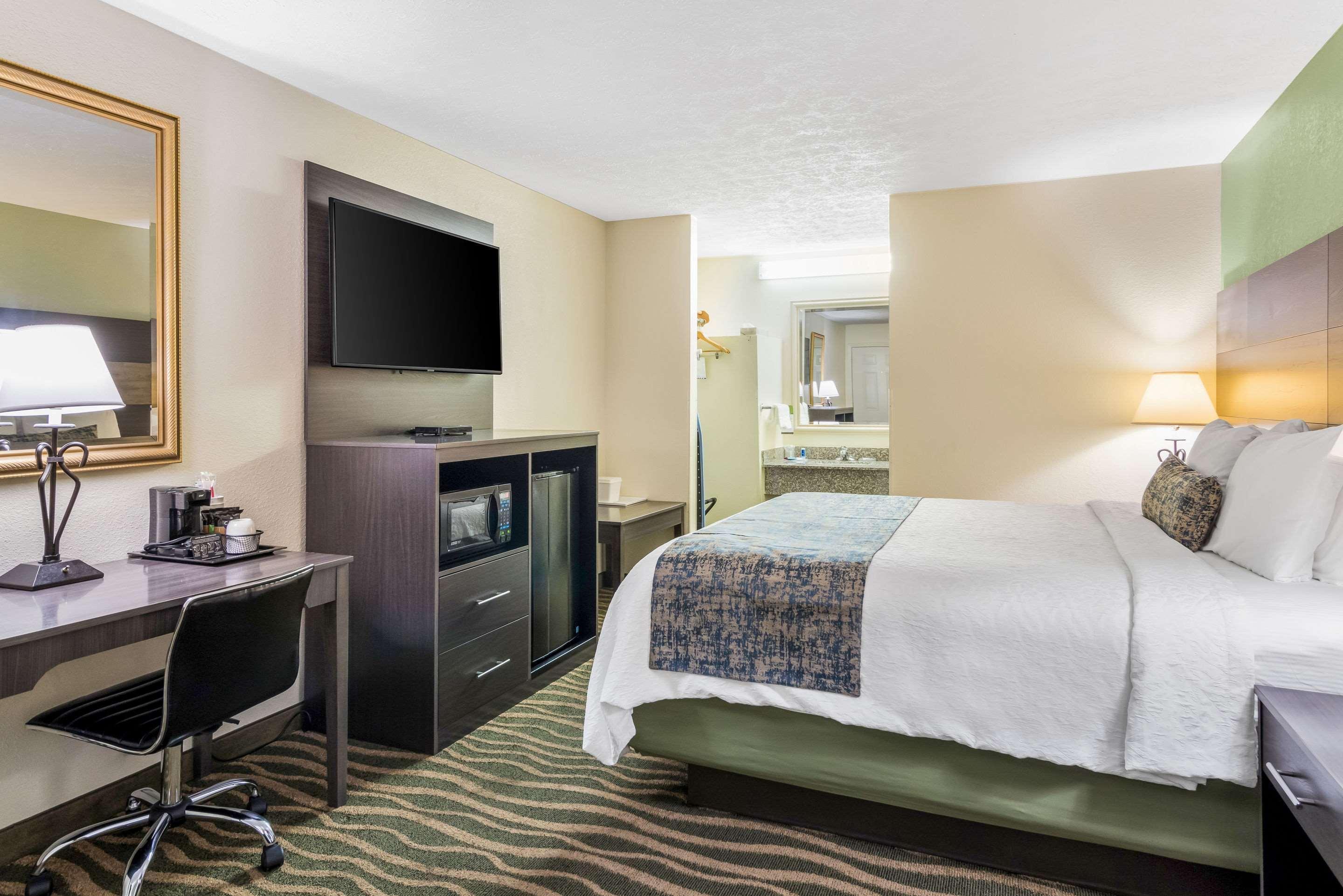 Rodeway Inn Cadiz Εξωτερικό φωτογραφία