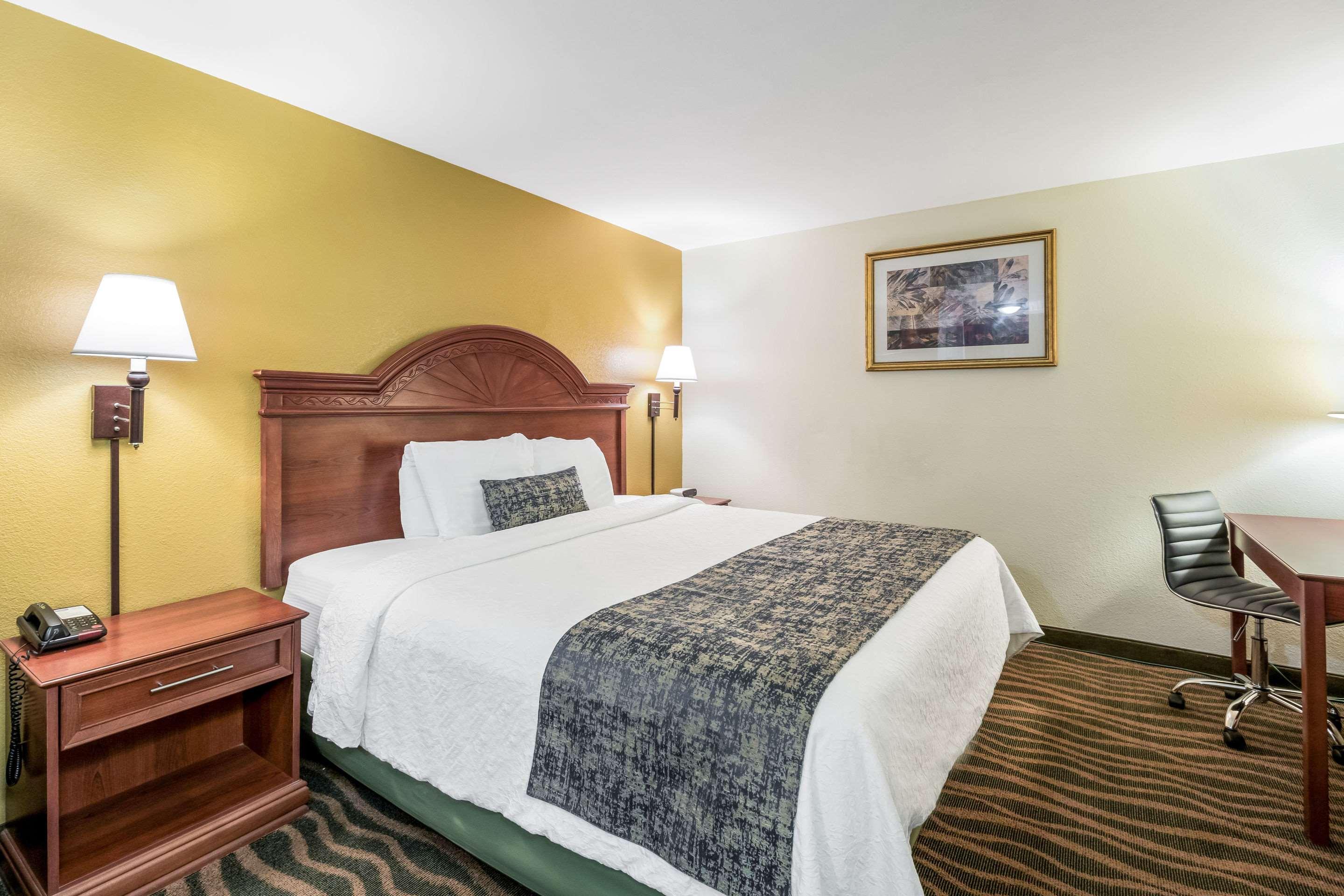 Rodeway Inn Cadiz Εξωτερικό φωτογραφία