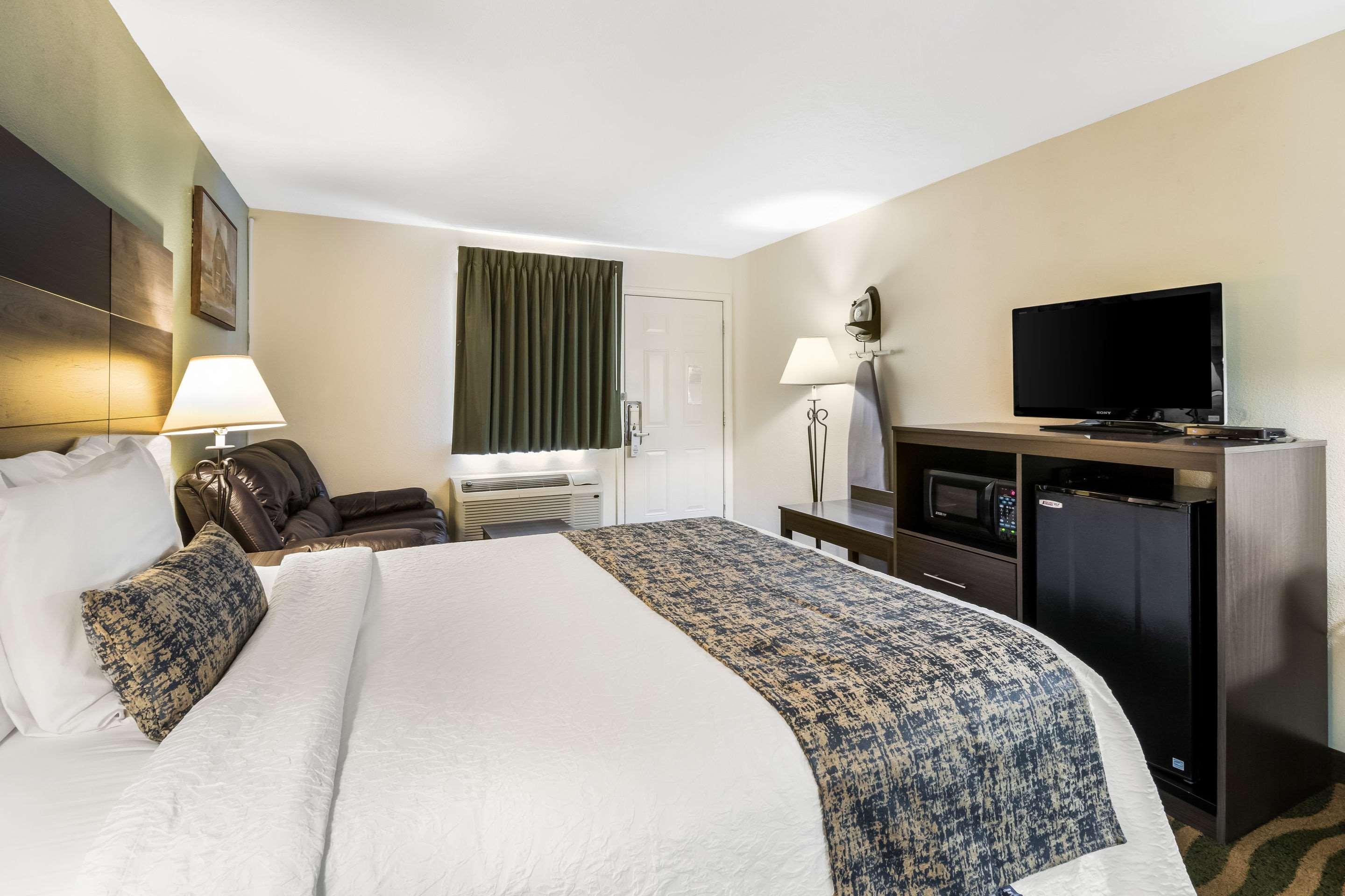 Rodeway Inn Cadiz Εξωτερικό φωτογραφία