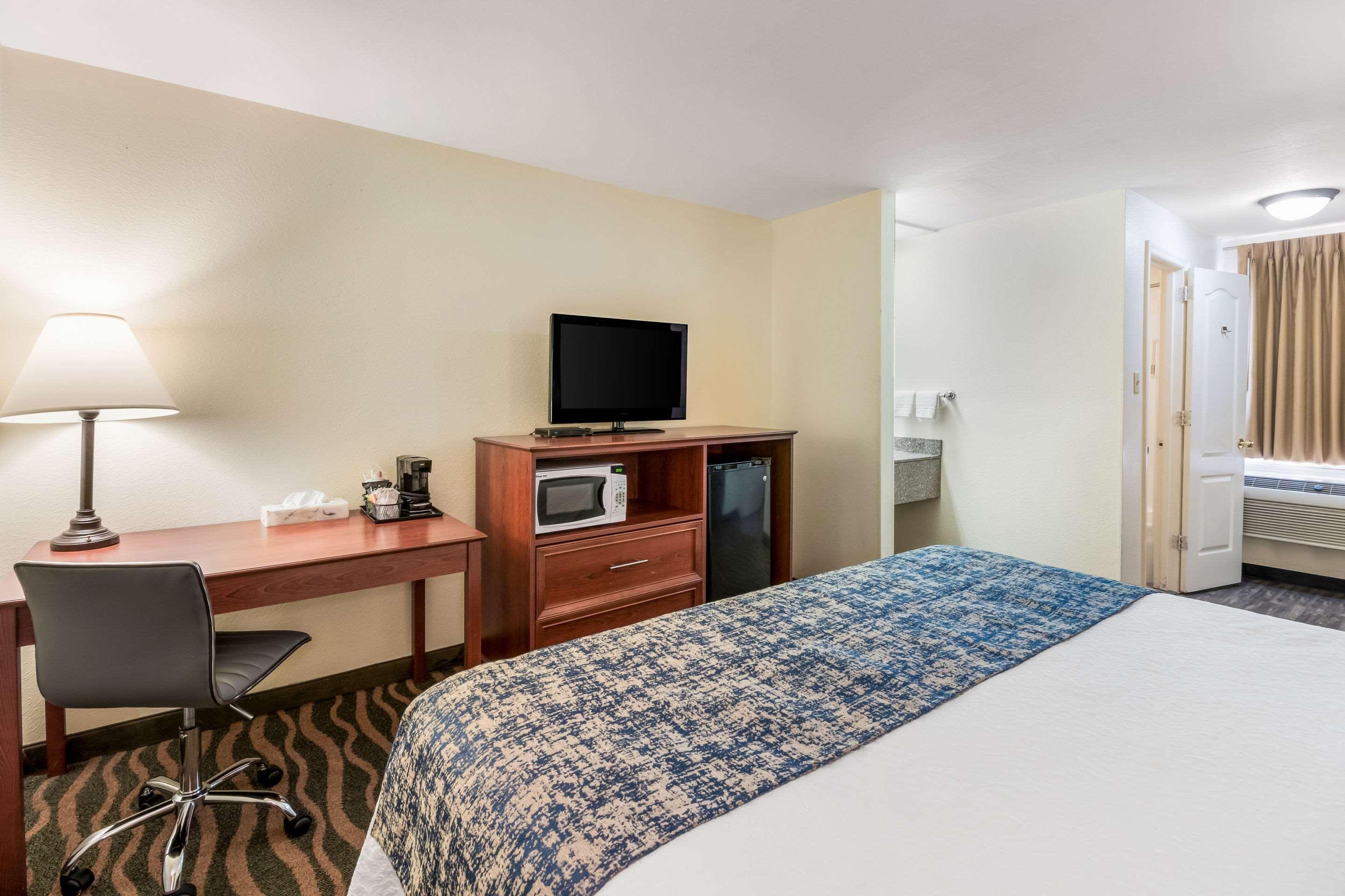 Rodeway Inn Cadiz Εξωτερικό φωτογραφία
